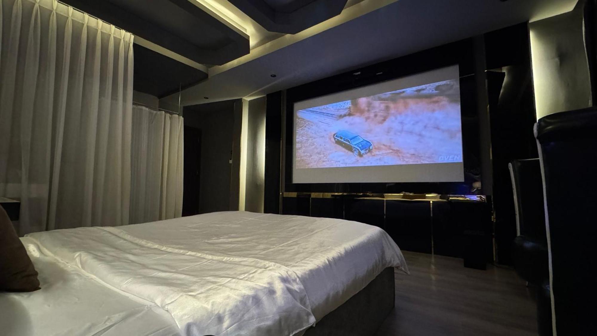 فندق M&H Cinema مدينة هوشي منه المظهر الخارجي الصورة