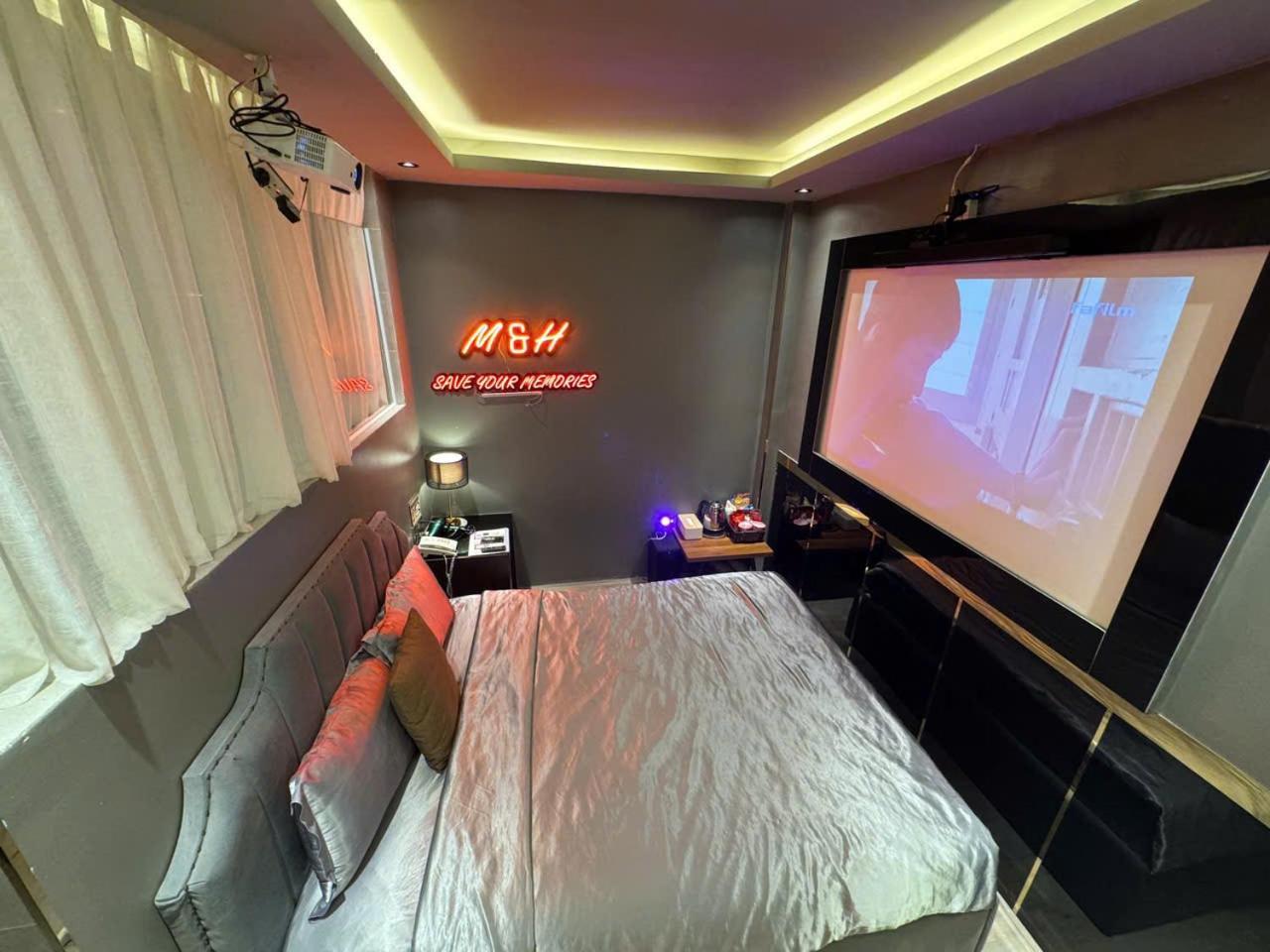 فندق M&H Cinema مدينة هوشي منه المظهر الخارجي الصورة